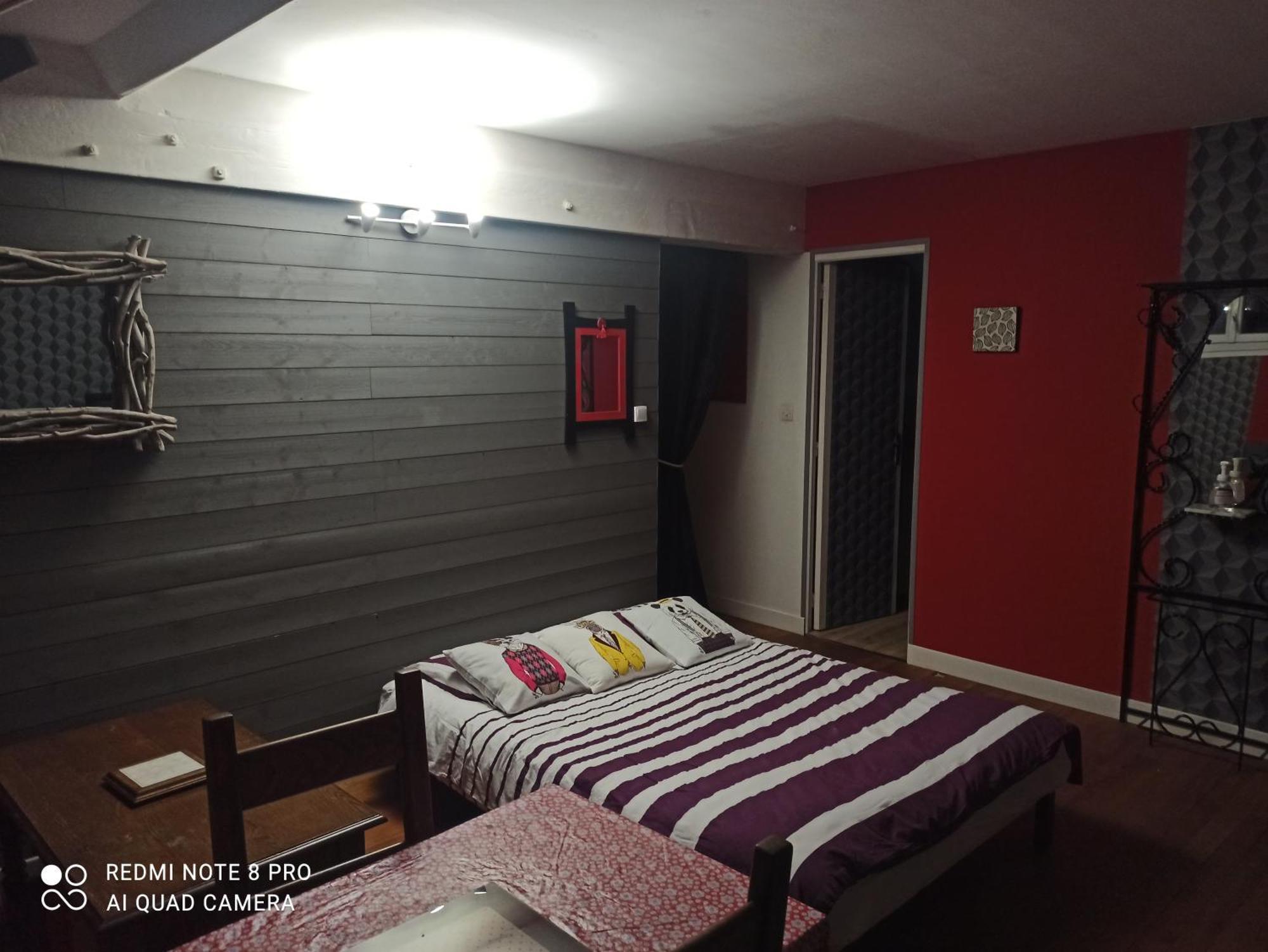 Petit Appartement 30M2, 3 Lits, 3 A 4 Pers Neuilly  Szoba fotó