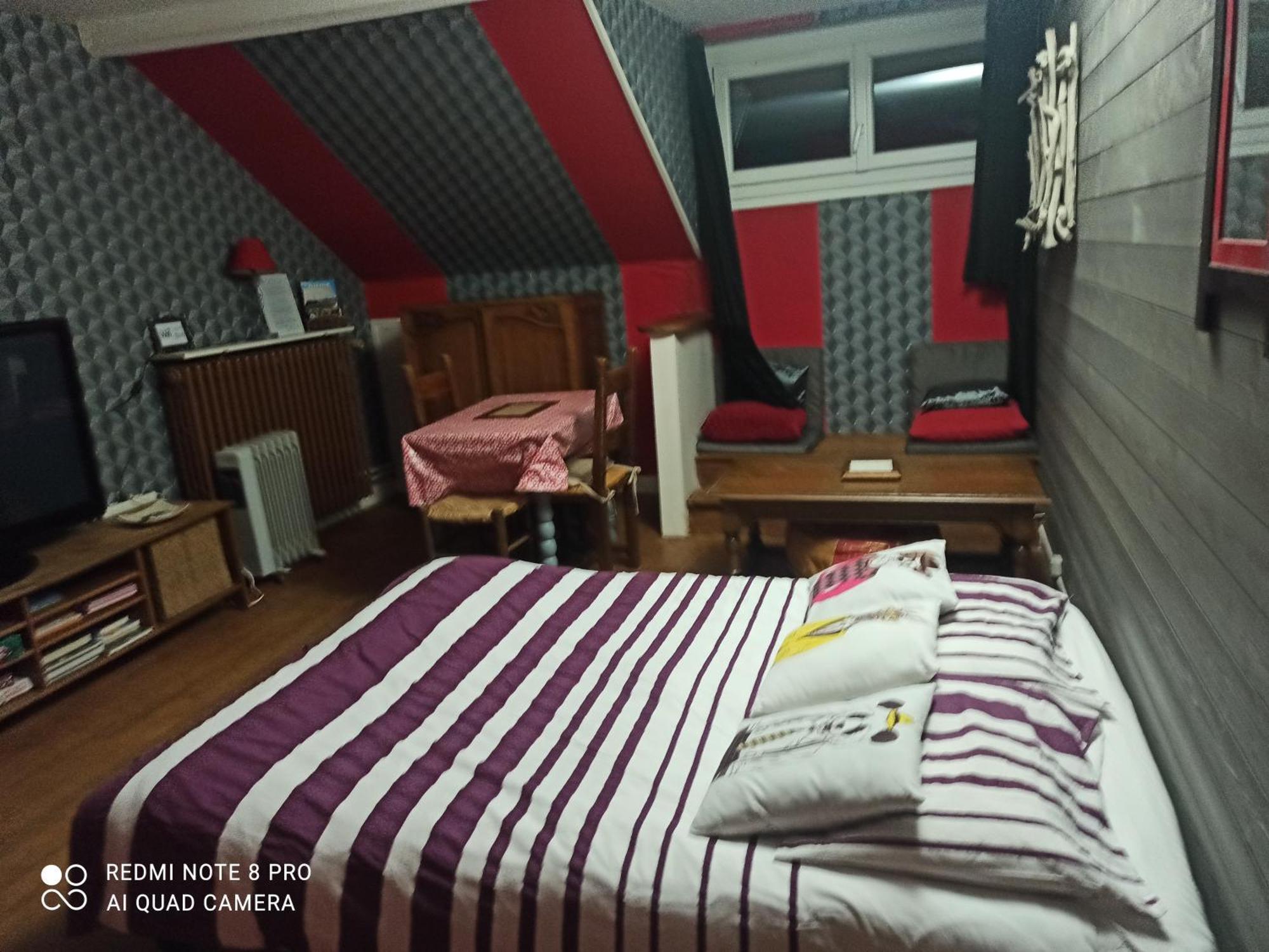 Petit Appartement 30M2, 3 Lits, 3 A 4 Pers Neuilly  Szoba fotó
